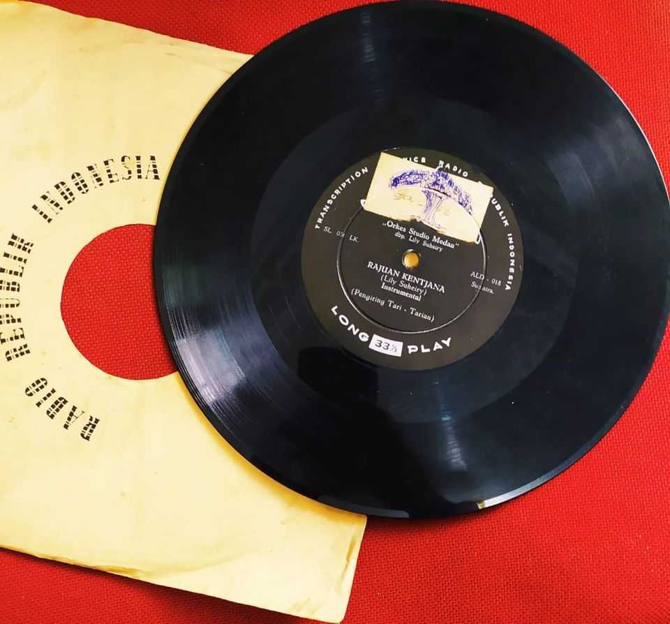 Piringan Hitam Orkes Studio Medan