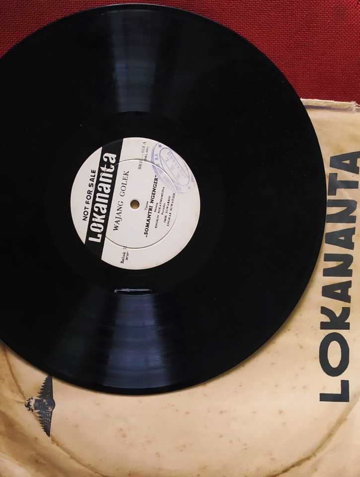 Piringan Hitam Wajang Golek - Somantri Ngenger