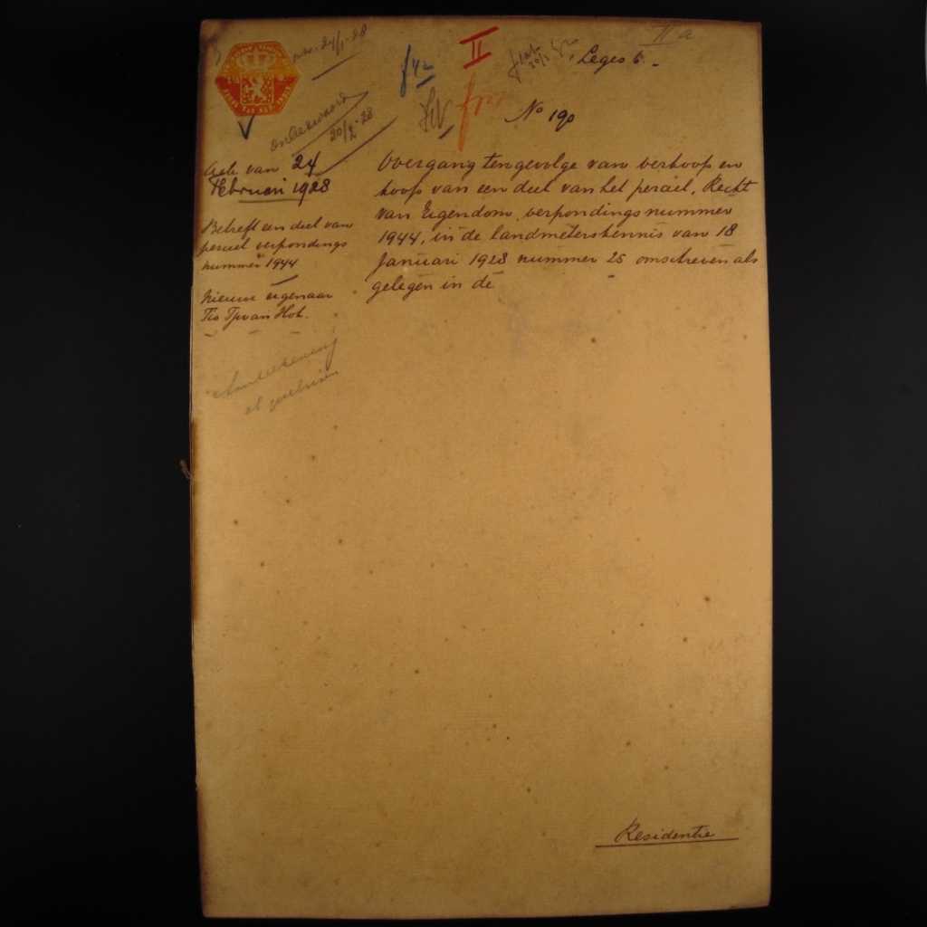 Koleksi Dokumen Tulis Tangan Pemerintahan Hindia Belanda Akta Jual Beli Tanah Kampung Kupang Pawiro Wilayah Surabaya Tanggal 24 Februari 1928  No 190