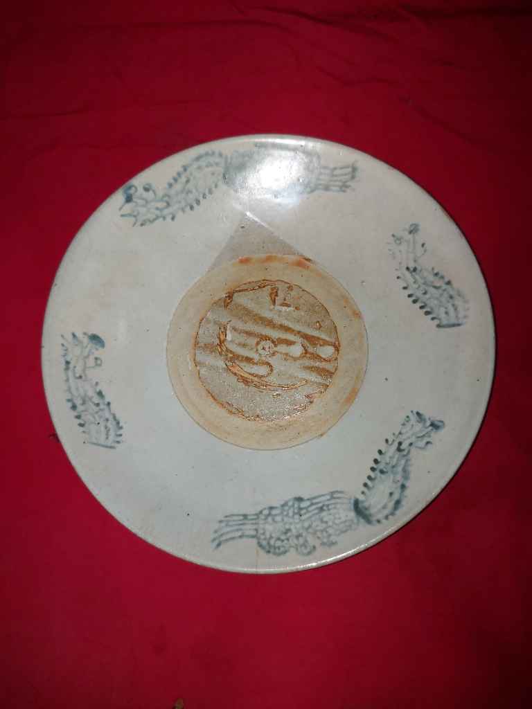 Piring Keramik Antik China