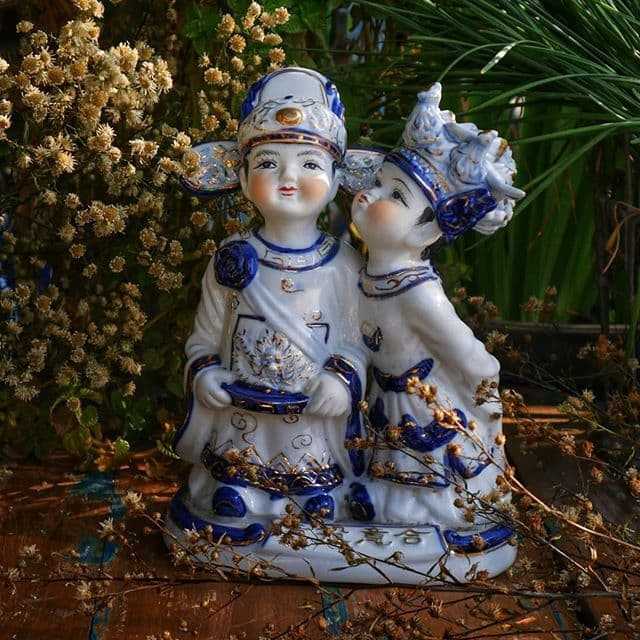 Patung Porcelain Antik