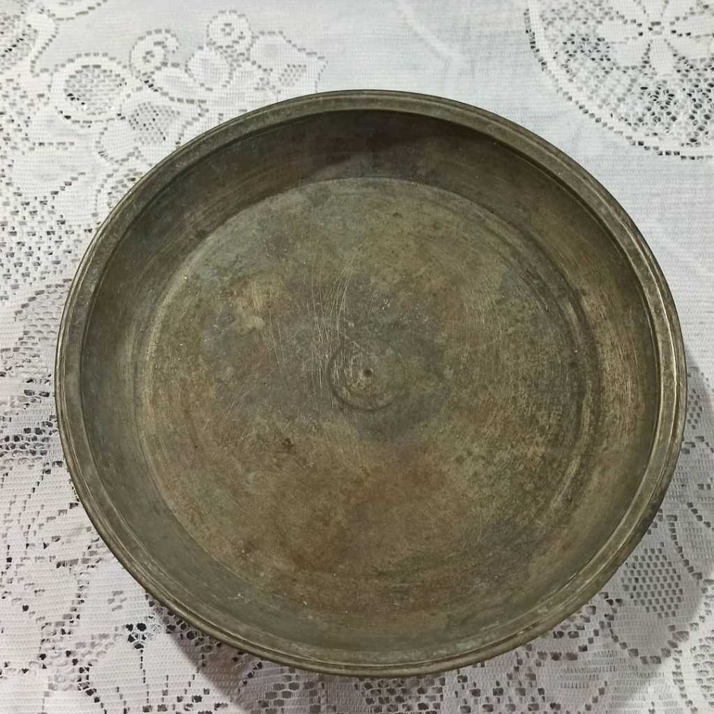 Nampan Kuningan Antik