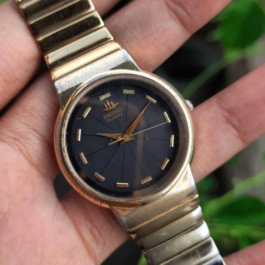 JAM TANGAN SEIKO QUARTZ 5Y91-604A