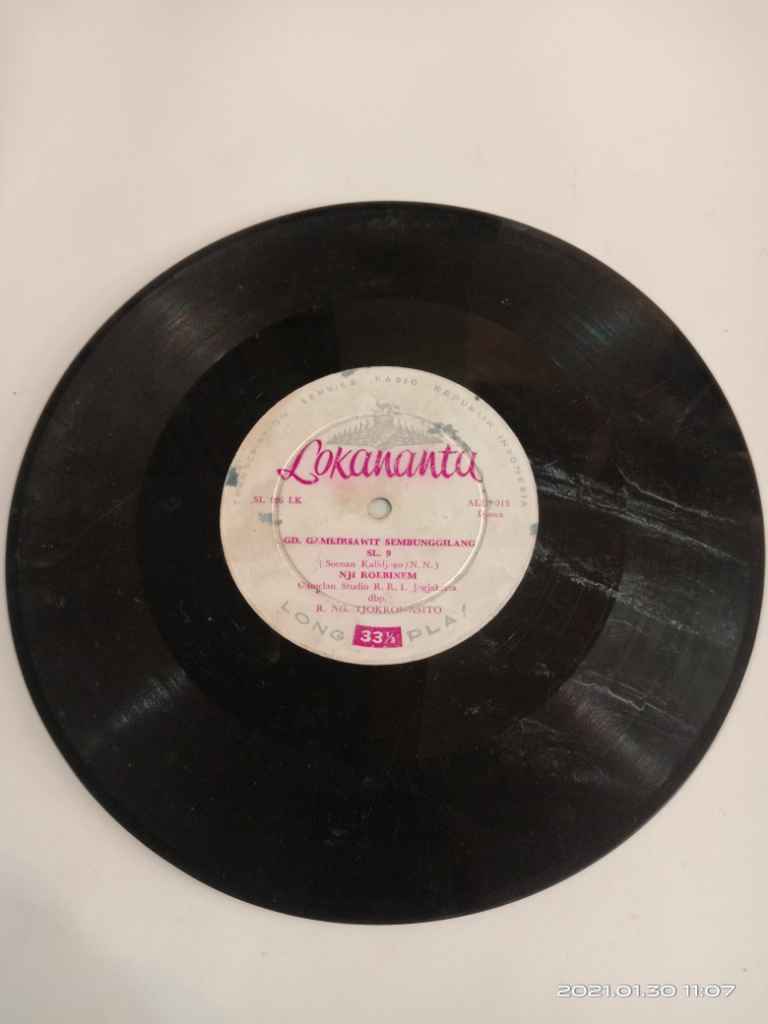 Piringan Hitam GD. Gambirsawit Sembunggilang SL.9