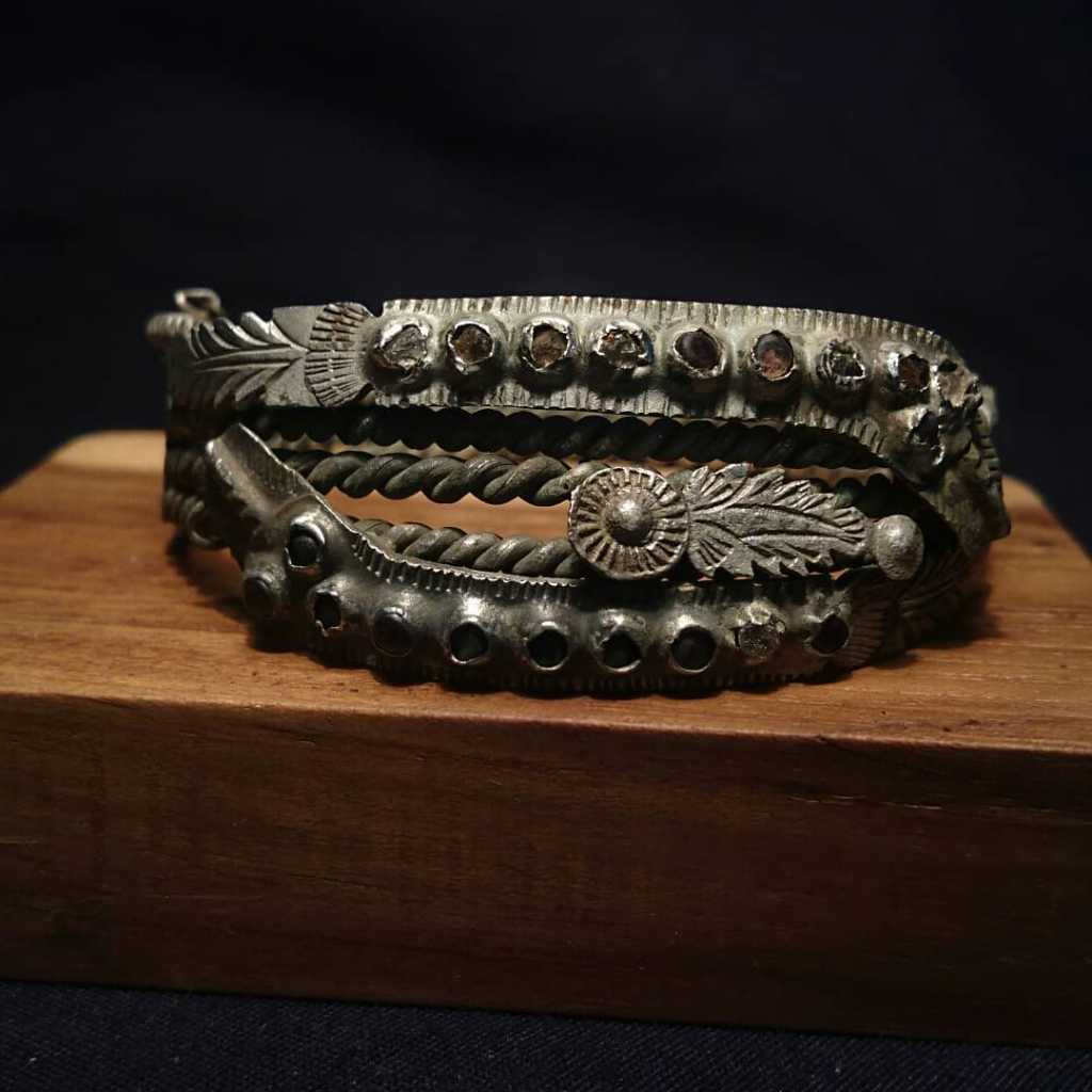 gelang ulan ulan bahan alpaca