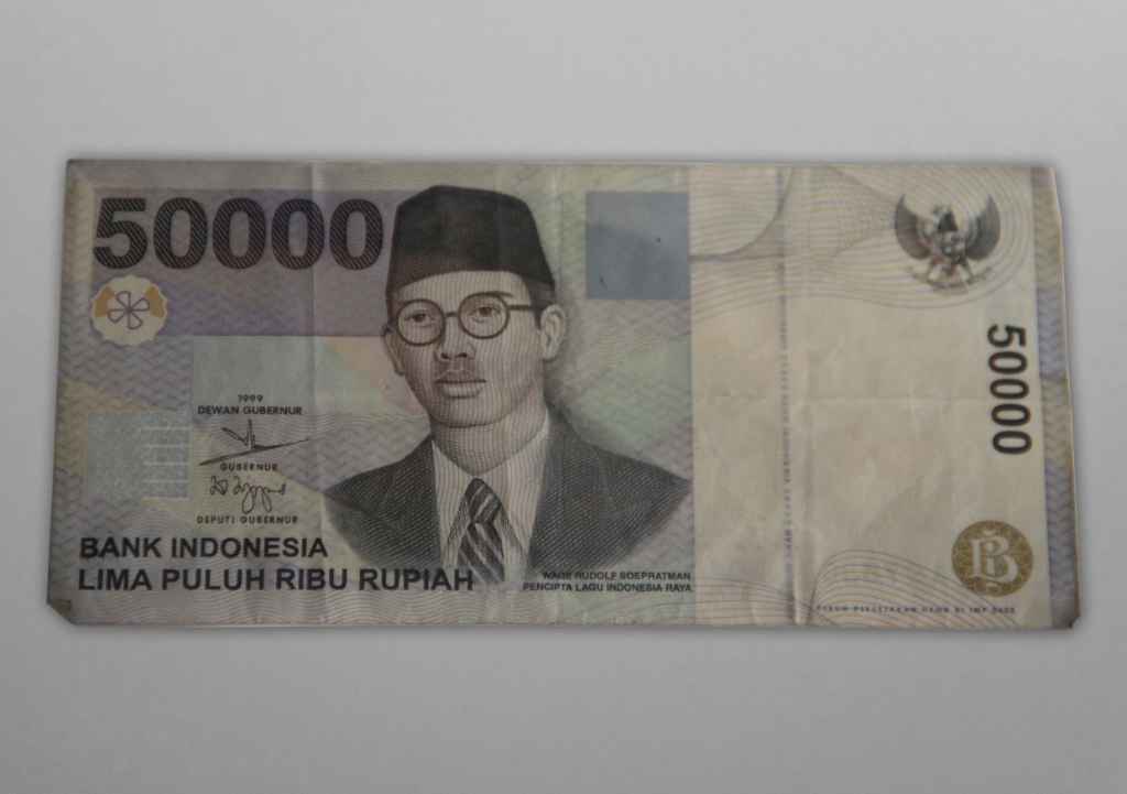 Uang Bank Indonesia 50 Ribu Wr Supratman Tahun 1999
