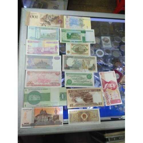 SET 15 lembar Uang Luar Berbeda Jenis dari 15 Negara bl 36