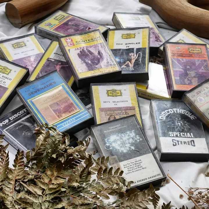 Kaset Pita Bekas Untuk Dekorasi Pajangan Aesthetic Retro