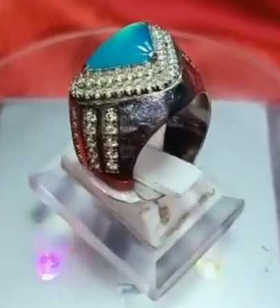 SUMONGGO MULIA Legendaris Bacan Doko kristal