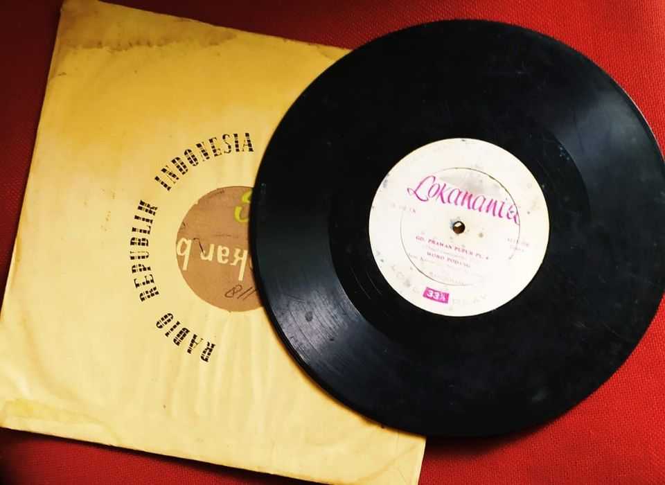 Piringan Hitam Seni Karawitan Studio Surakarta