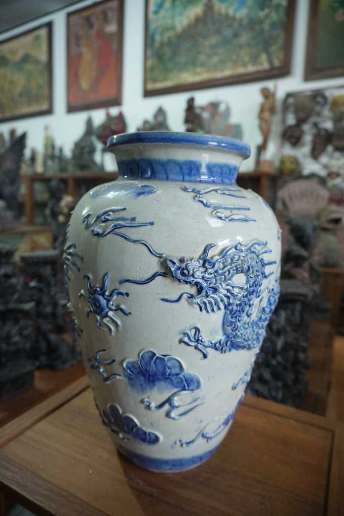 Guci Keramik Vintage