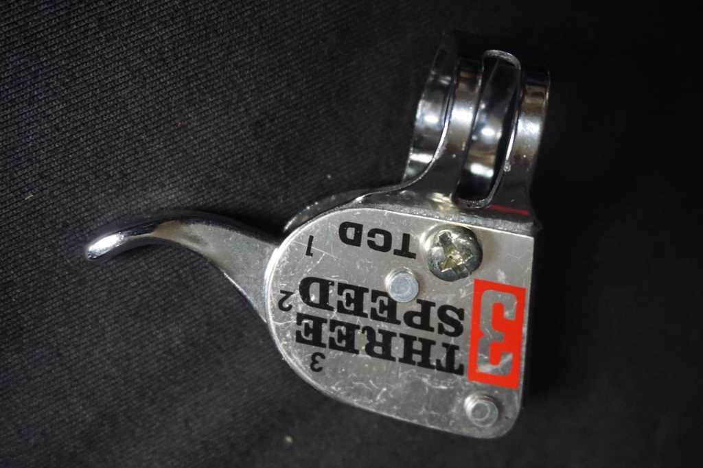 triger porsneling 3 speed