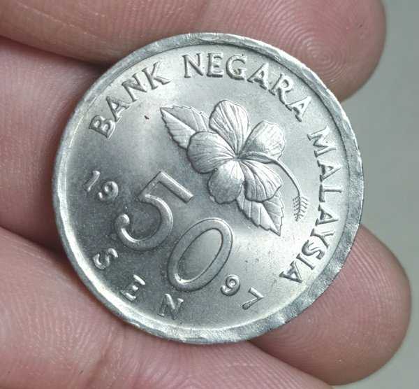 A3604 Koin Asing Malaysia 50 Cent Tahun 1997 Sesuai Gambar Asli Ready