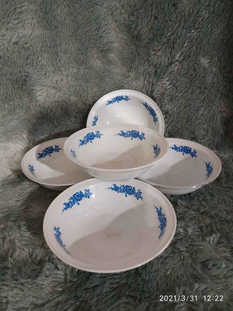 Mangkok Keramik China Vintage
