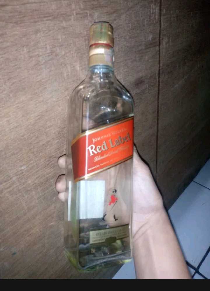 Botol Bekas Minuman Keras Koleksi ke 3