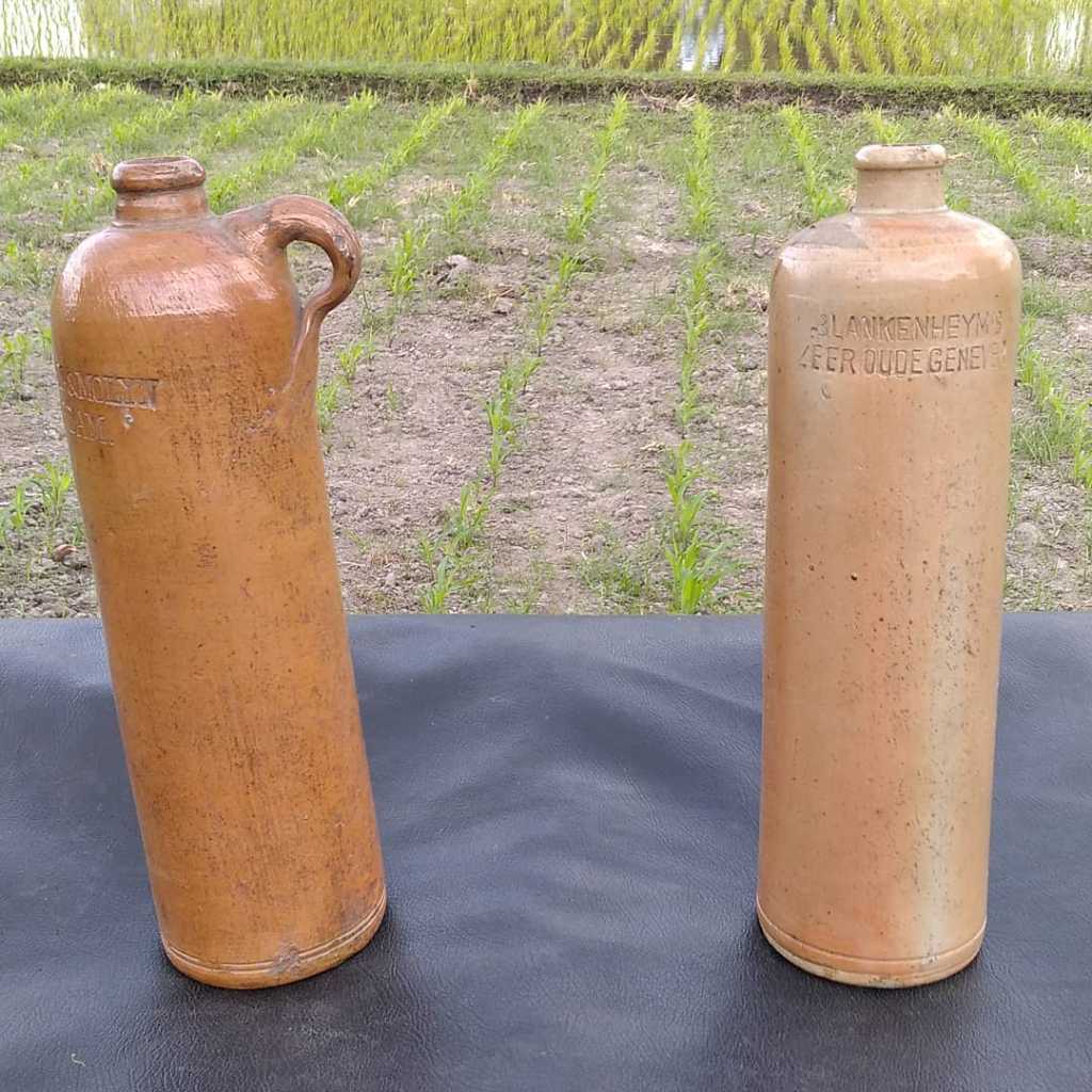 2 botol jamu belanda tinggi 31 cm