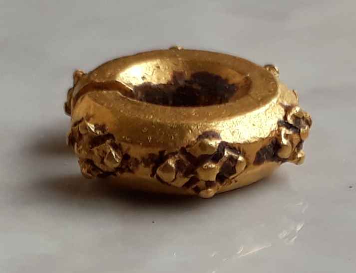 Temuan emas estimasi kerajaan Hindu Budha