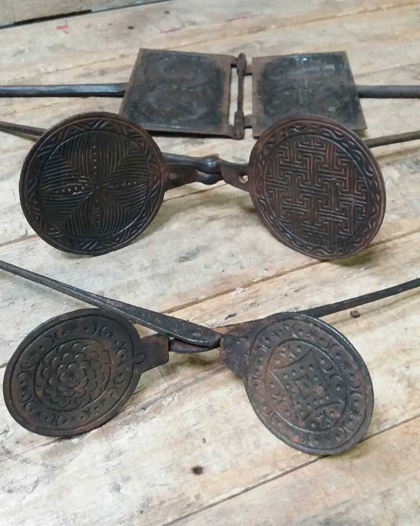 3 cetakan kue jadul 350 rb Bahanbesi