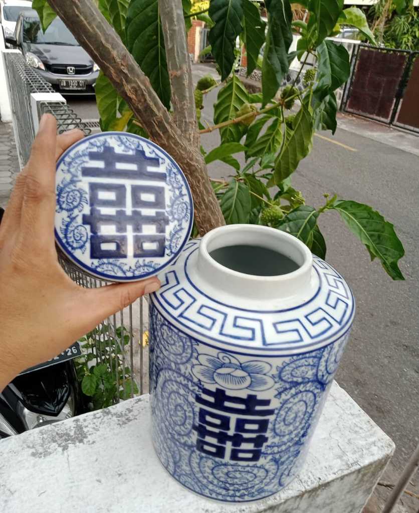 Tempat Jahe PORCELAIN