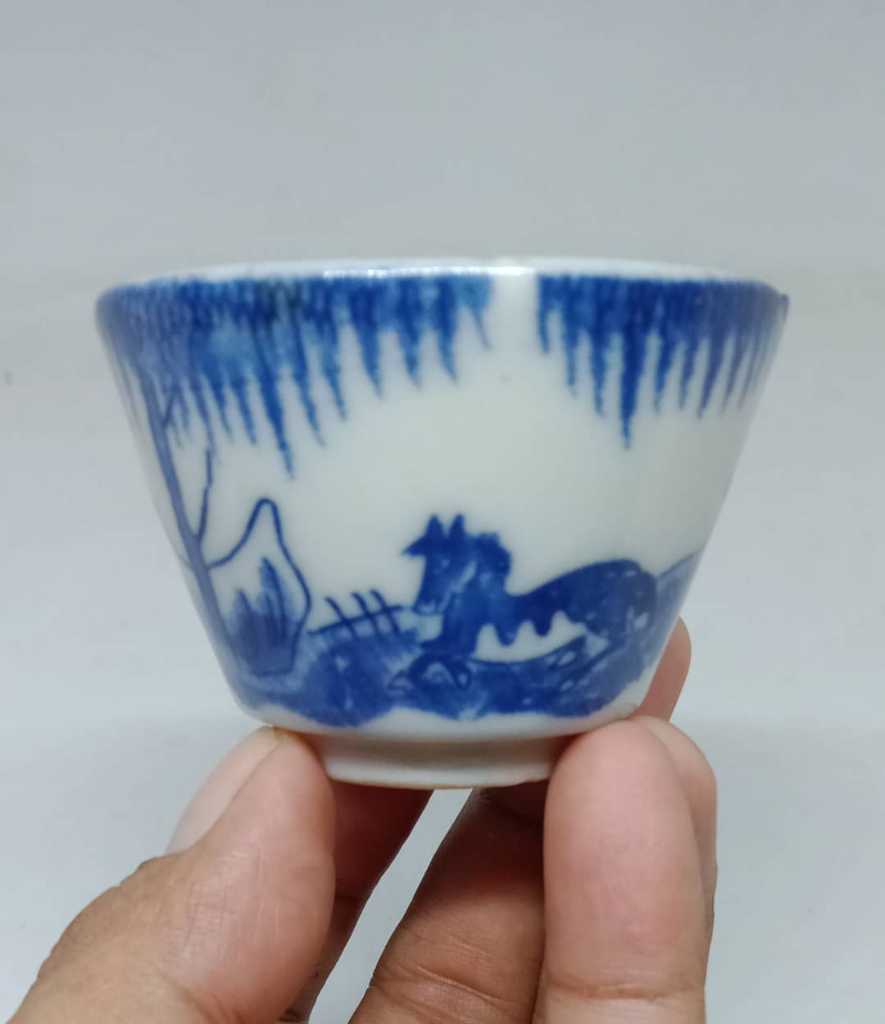 Cucing Porcelain Antik