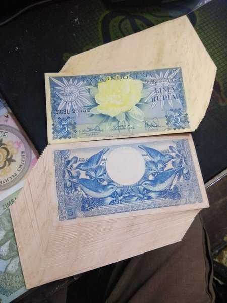 BL2103 per 1 lembar 5 rupiah seri bunga tahun 1959 unc mulus flek tipis