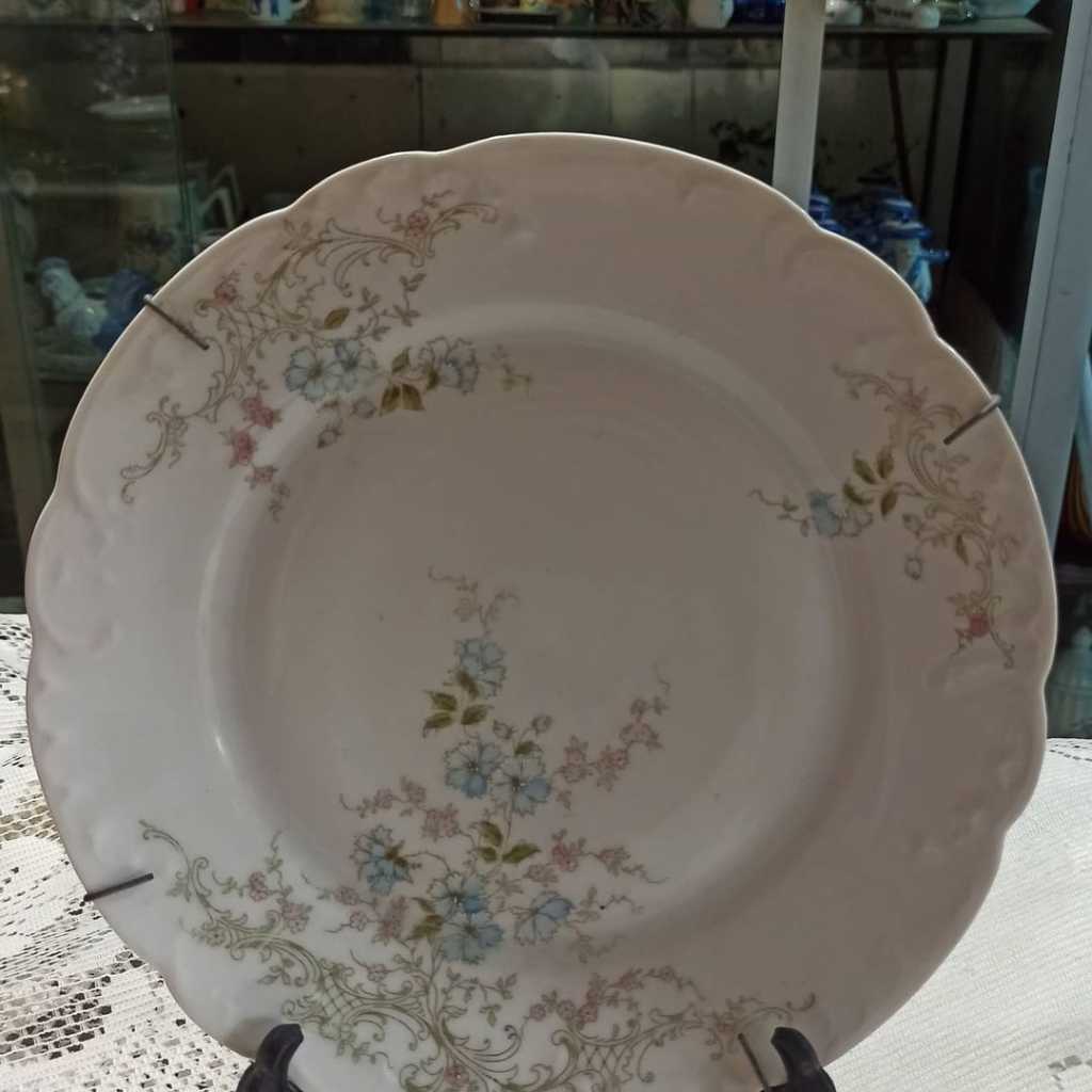 Piring Keramik Vintage
