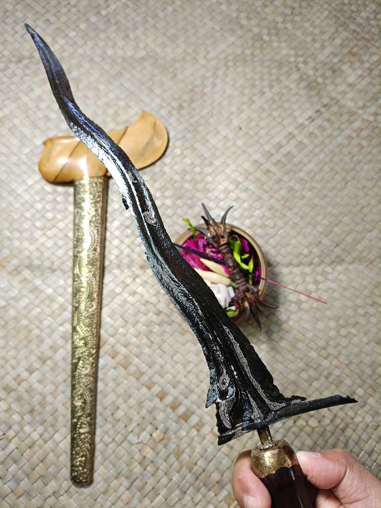 KERIS PUSAKA BERTUAH PANDAWA CINARITA LUK 5 PAJANG MATARAM ELSUBHA