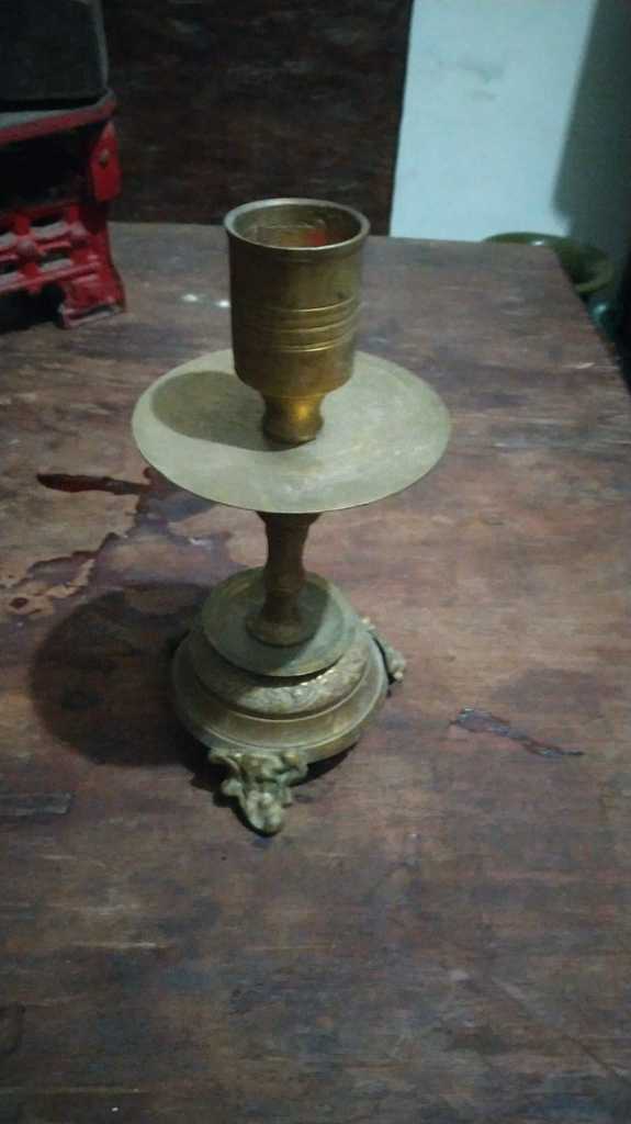 Tempat Lilin Kuningan Vintage
