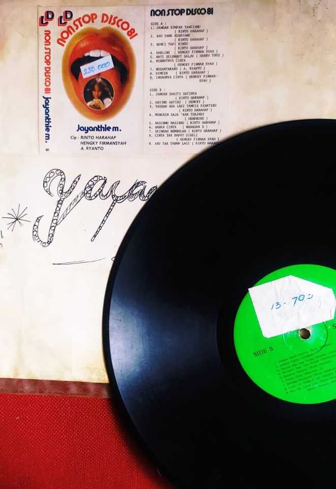 Piringan Hitam Jayanthie- nonstop disco81