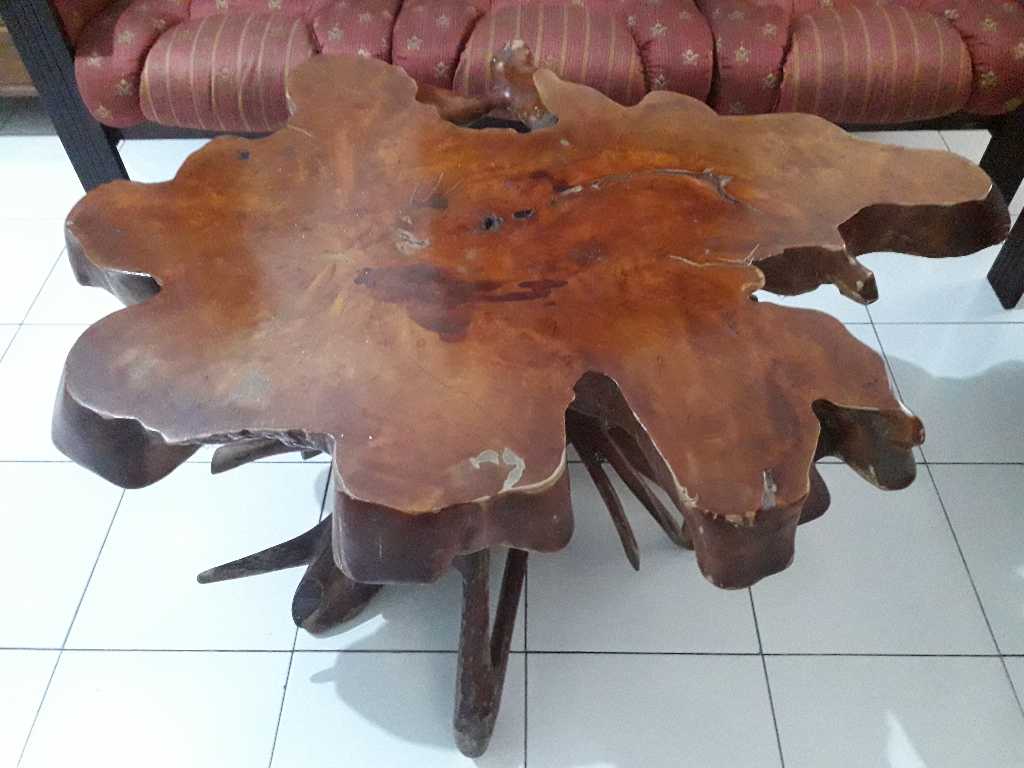 Meja Kayu Gembol (M02)