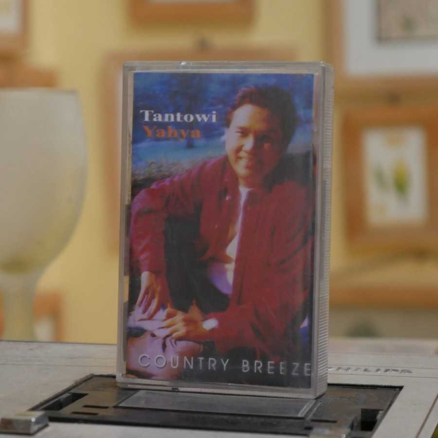 Kaset Pita Tantowi Yahya Country Breeze