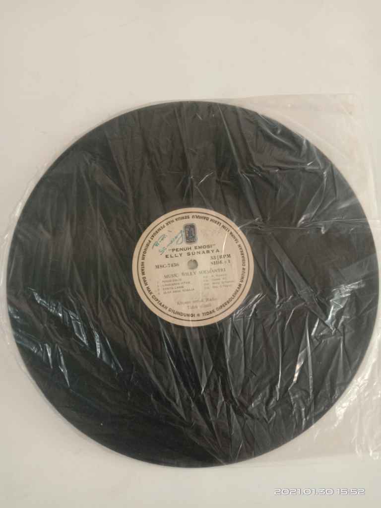 Piringan Hitam Elly Sunarya
