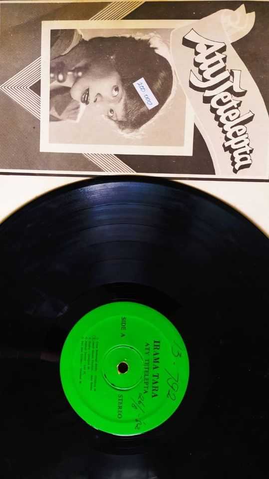 Piringan Hitam Aty Tetelepta