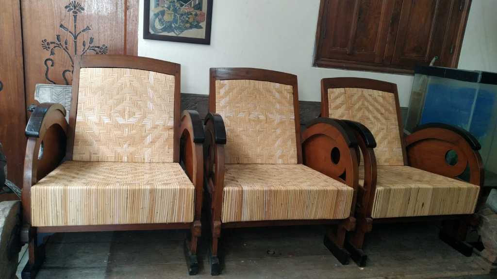 Set Meja Marmer - Kursi rotan