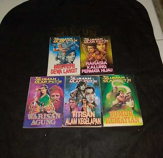 Buku Cerita Silat SILUMAN ULAR PUTIH  - DIJUAL ECERAN / SATUAN