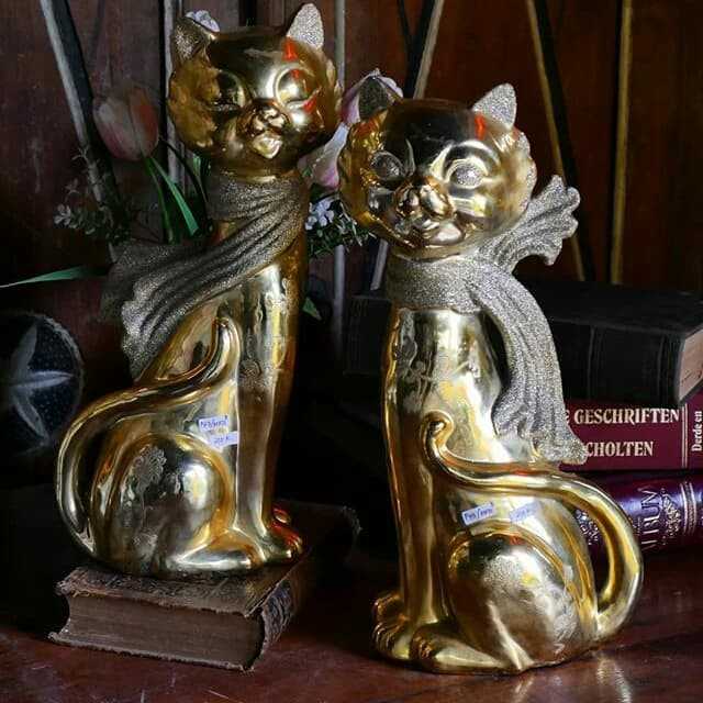 Patung Keramik Vintage