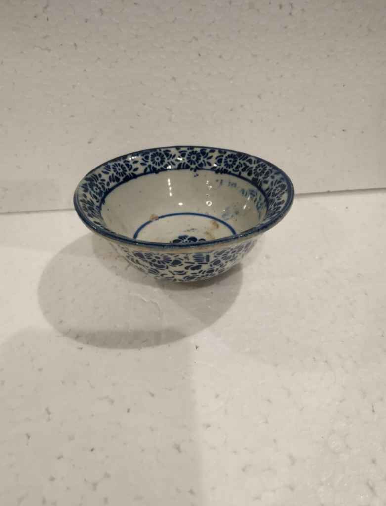 Mangkok Keramik Antik