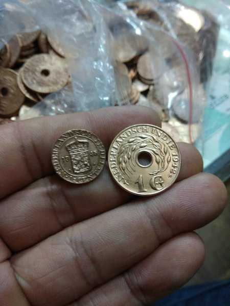 A2503 Set 2 Keping Koin Jaman Belanda 1-2 Dan 1 Cent Tahun 1945