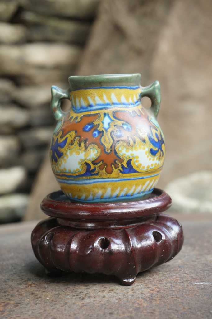 Guci Keramik Vintage