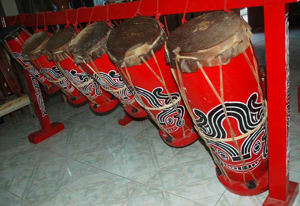 gendang taganing Batak