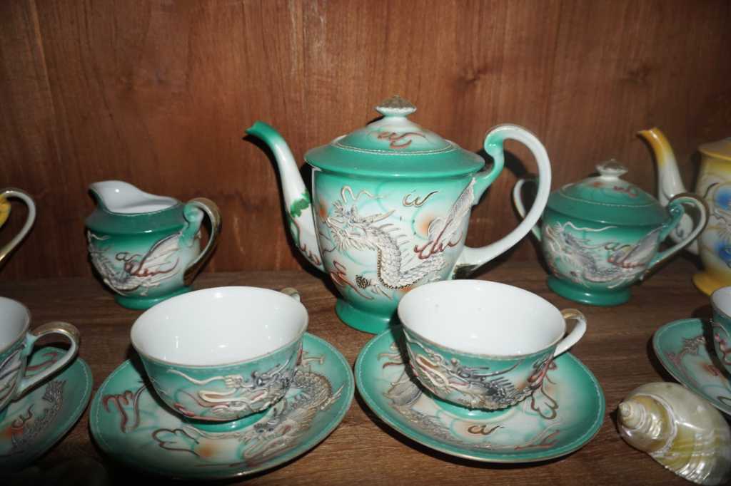 Tea Set Zatsuma Hijau