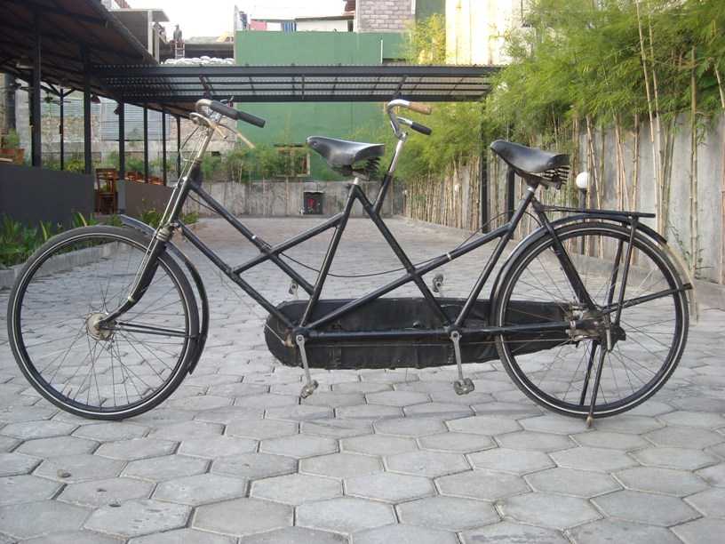 SEPEDA TANDEM - Holland (619 –SEPEDA ANTIK)