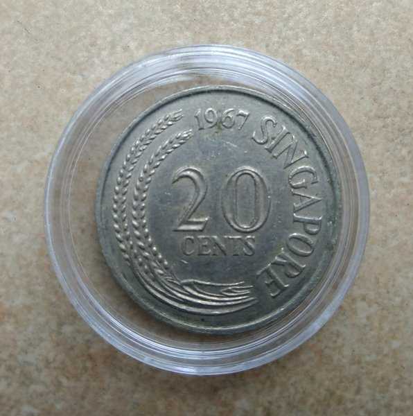 X 249 Singapore 20 Cent Tahun 1967 Berikut kapsul