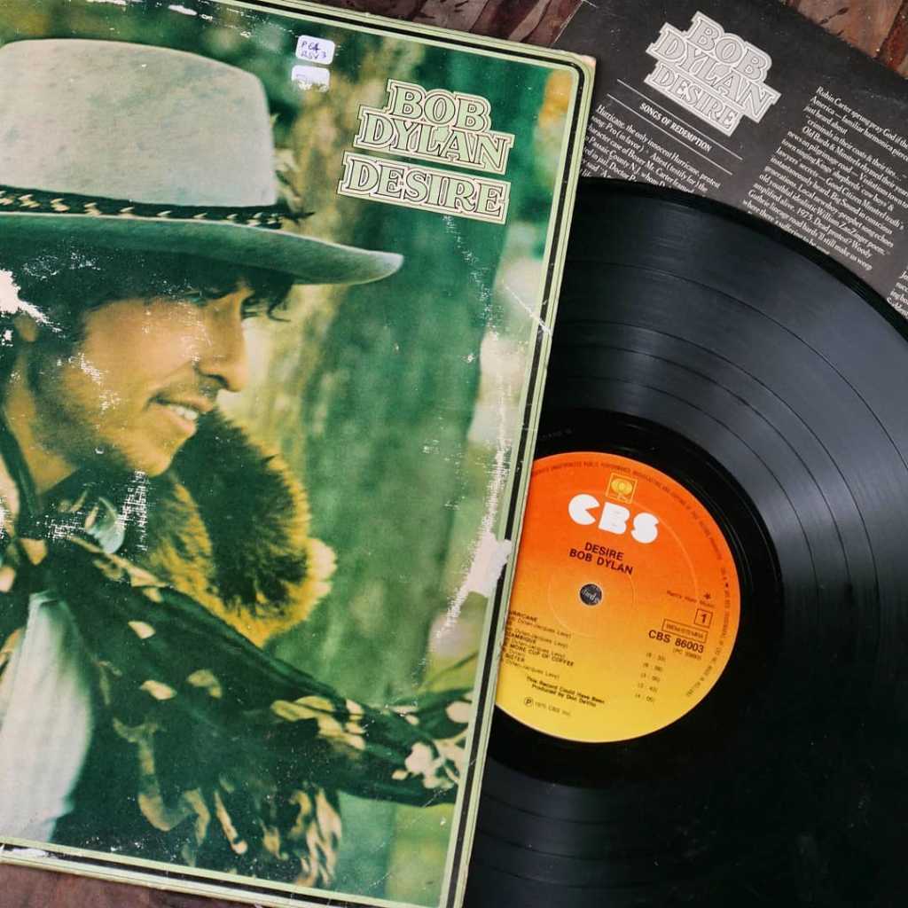 Piringan Hitam Desire Amerika Bob Dylan