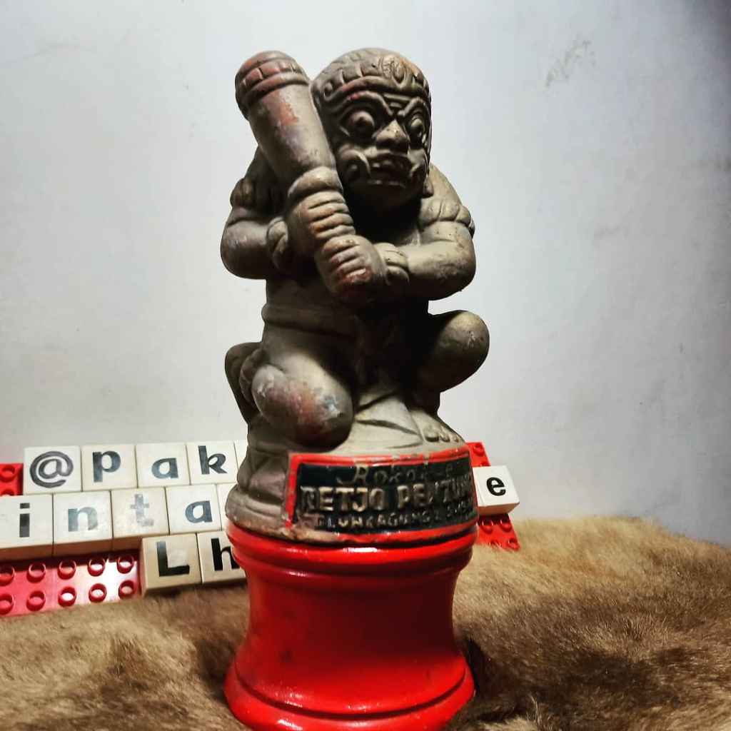 Patung Terakota Antik