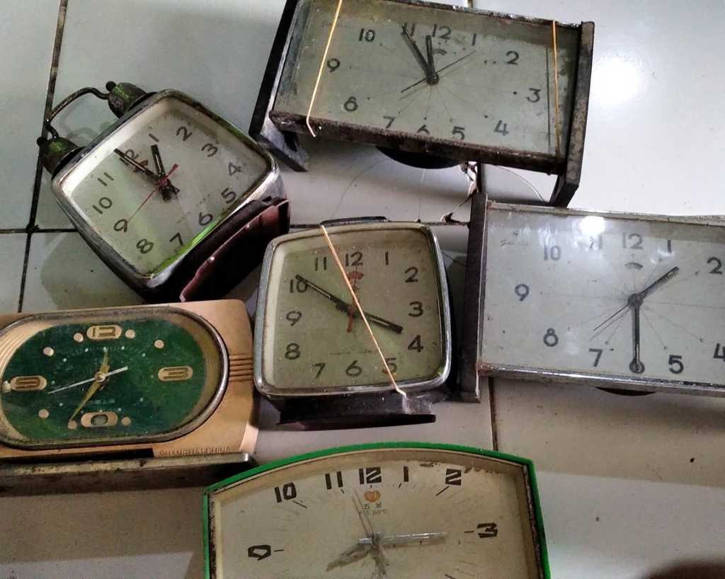 Borongan jam kondisi off semua