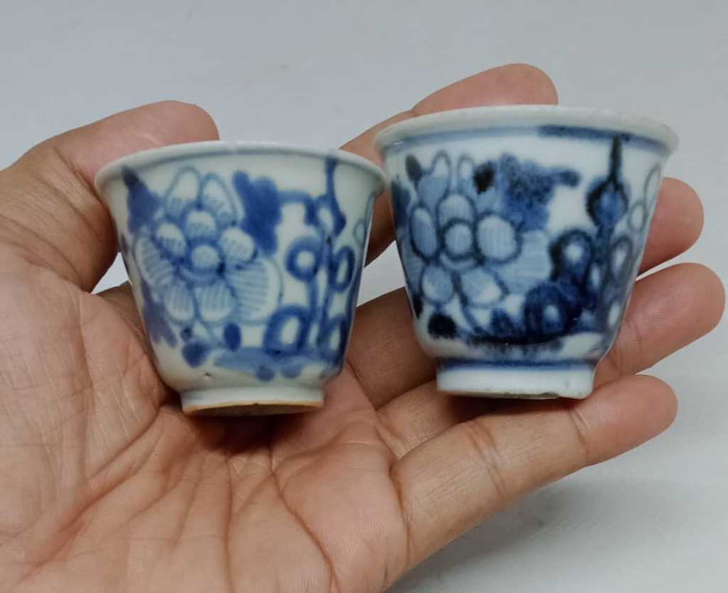 Cucing Porcelain Antik