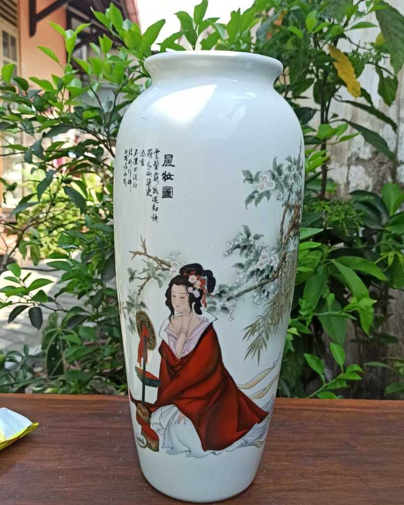 Guci Keramik China Antik