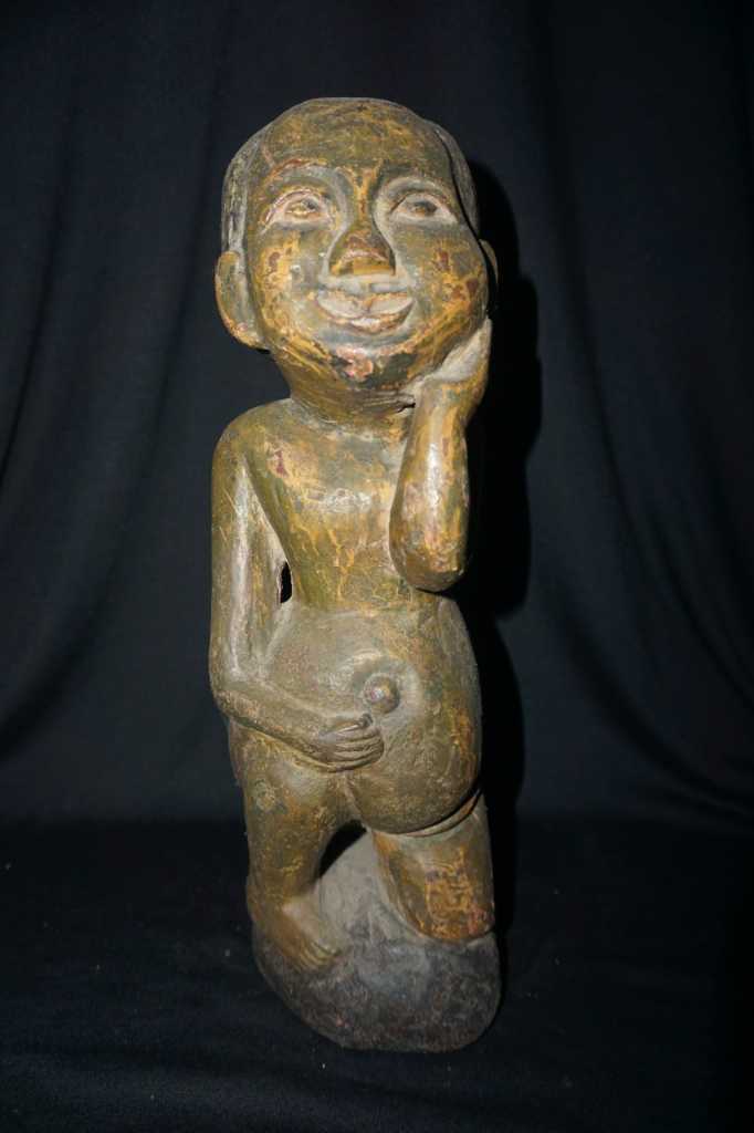 Patung Kayu Primitif