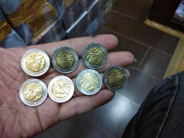 x 576 lot 7 keping koin 1000 kelapa sawit tahun 1996 lustre lihat kondisi